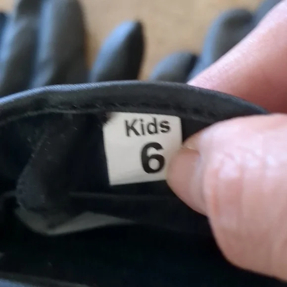 Uvex Kids Riding Gloves size 6 - Picture 6 of 8